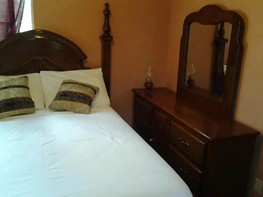 Bed & Breakfast La Belle Maison Milot Samson
