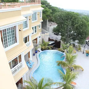 3* Hotel Lebon