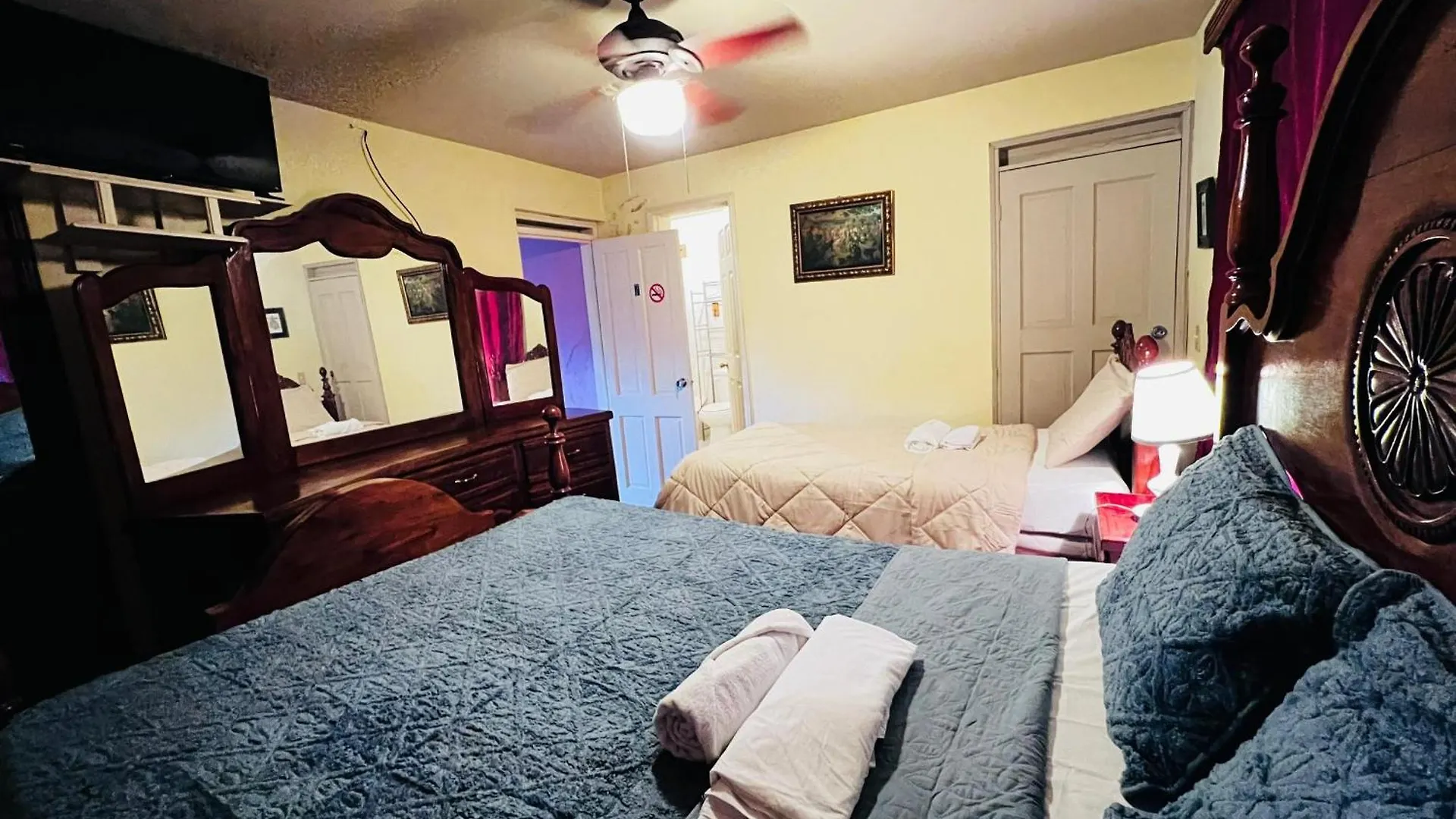Bed & Breakfast La Belle Maison Milot Samson